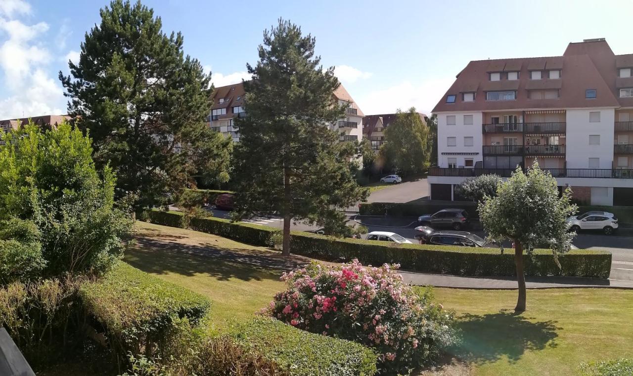 Appartement 2 Pieces Entierement Renove Villers-sur-Mer Exteriör bild